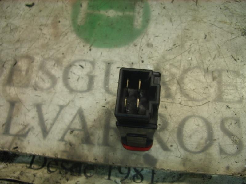 Recambio de warning para kia carnival td ls referencia OEM IAM   