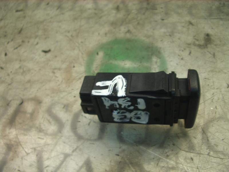 Recambio de warning para kia carnival td ls referencia OEM IAM   