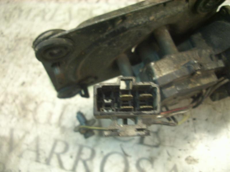 Recambio de motor limpia delantero para kia carnival td ls referencia OEM IAM   