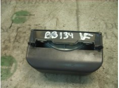 Recambio de piloto trasero central para kia carnival td ls referencia OEM IAM    2