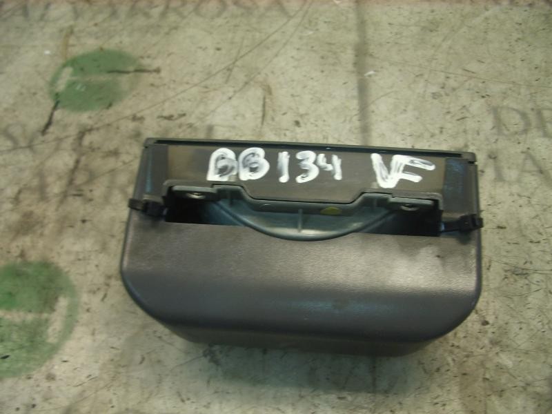 Recambio de piloto trasero central para kia carnival td ls referencia OEM IAM   