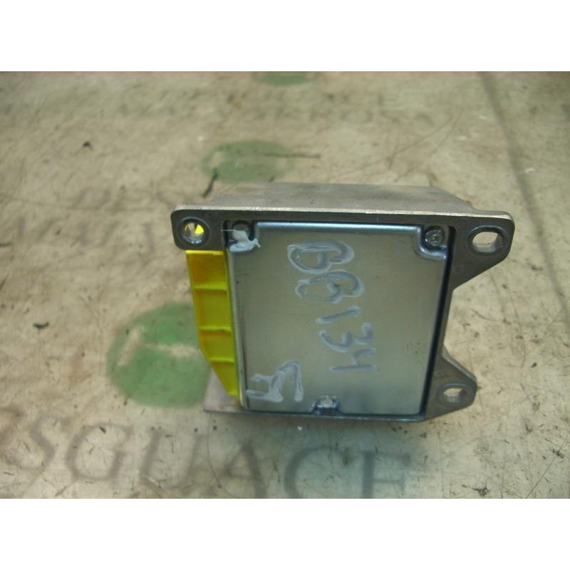 Recambio de centralita airbag para kia carnival td ls referencia OEM IAM   