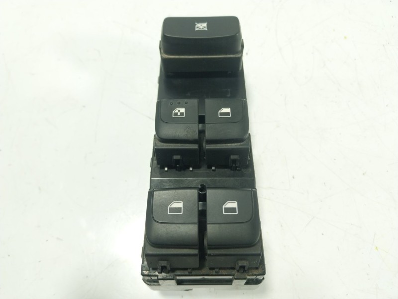 Recambio de mando elevalunas delantero izquierdo para kia stonic (yb) 1.2 cvvt referencia OEM IAM 93571H8100 93570H8100WK 