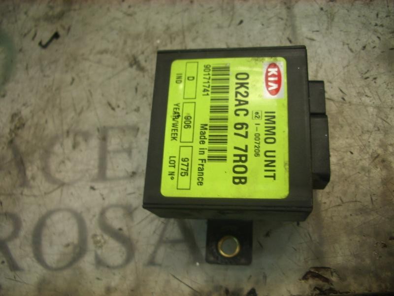 Recambio de modulo electronico para kia carnival td ls referencia OEM IAM   