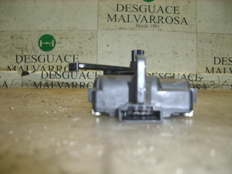 Recambio de motor apertura trampillas climatizador para seat leon (1m1) signo referencia OEM IAM   