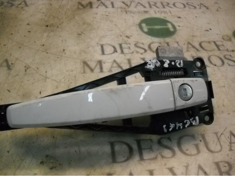 Recambio de maneta exterior delantera izquierda para opel astra h berlina cosmo referencia OEM IAM   