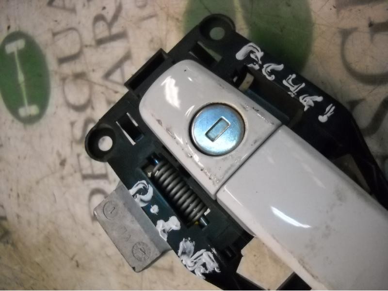 Recambio de maneta exterior delantera izquierda para opel astra h berlina cosmo referencia OEM IAM   