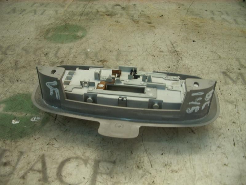 Recambio de piloto interior para ford fiesta (cbk) trend referencia OEM IAM   