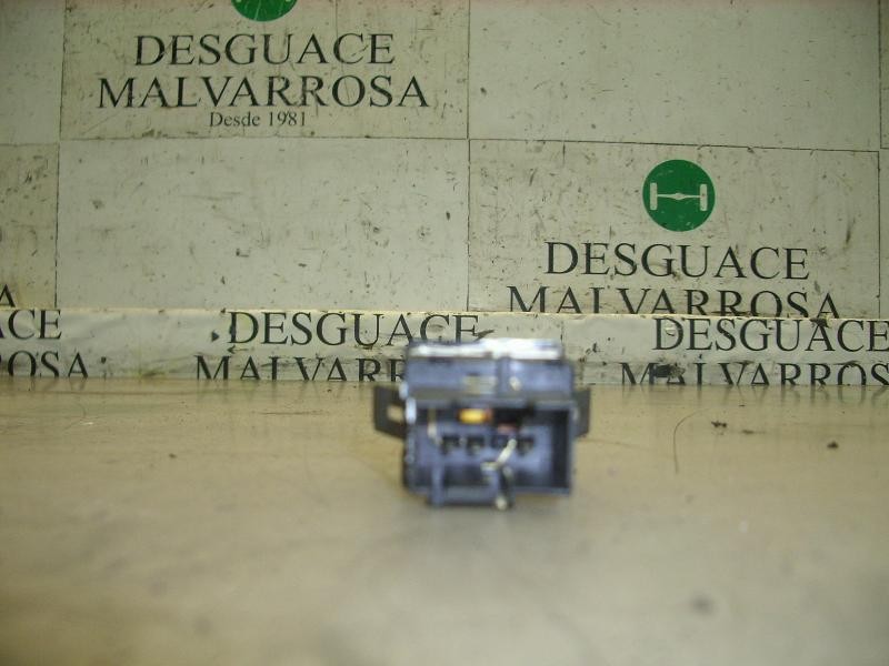 Recambio de warning para seat ibiza (6l1) cool referencia OEM IAM 6L1953235A300 6L1953235A 