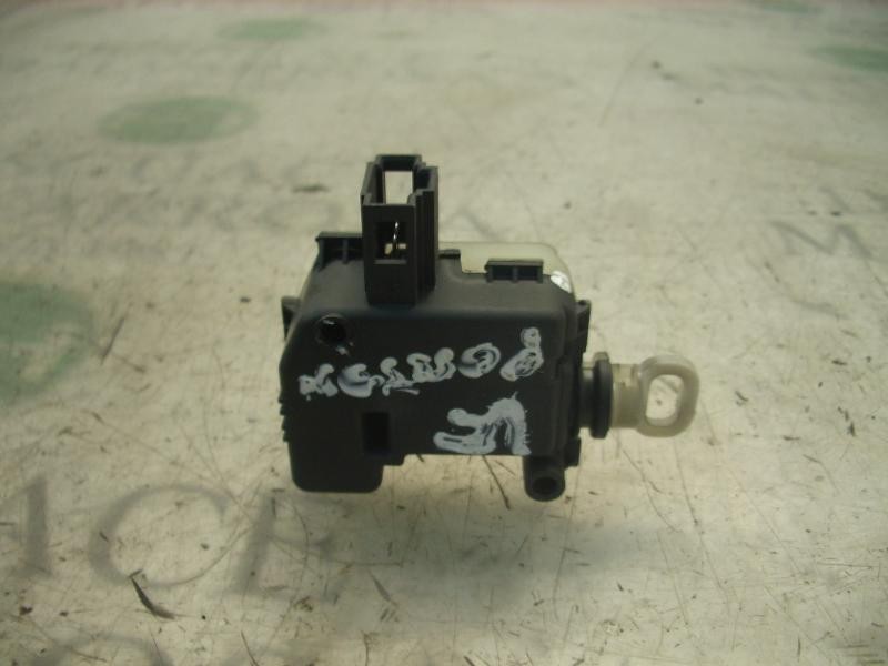 Recambio de motor c/c porton para seat ibiza (6l1) cool referencia OEM IAM 1M0959781A 1M0959781A 