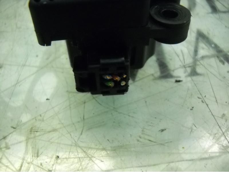 Recambio de motor apertura trampillas climatizador para opel vectra c berlina cosmo referencia OEM IAM   