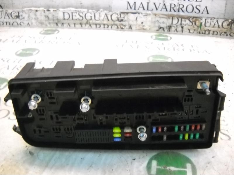 Recambio de caja reles / fusibles para opel vectra c berlina cosmo referencia OEM IAM   