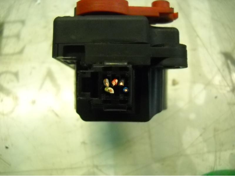 Recambio de motor apertura trampillas climatizador para opel vectra c berlina cosmo referencia OEM IAM   