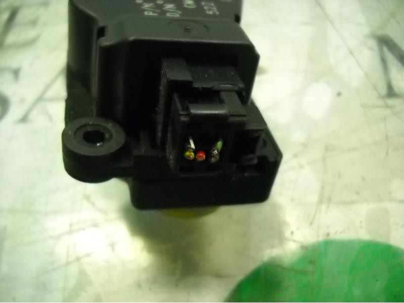 Recambio de motor apertura trampillas climatizador para opel vectra c berlina cosmo referencia OEM IAM   