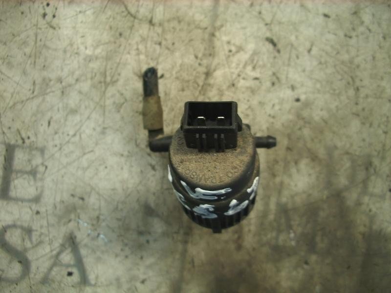 Recambio de bomba limpia para opel corsa c enjoy referencia OEM IAM   