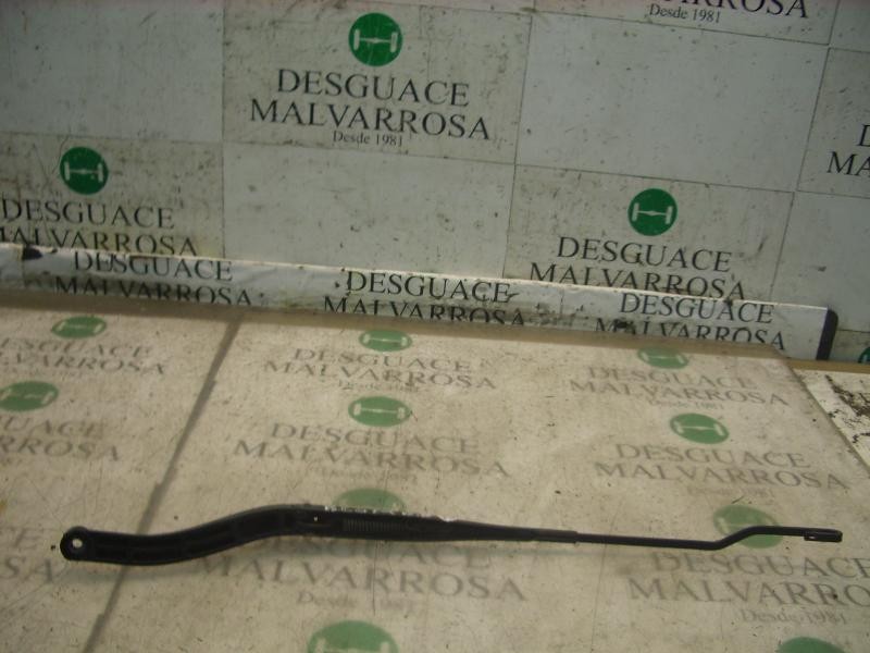 Recambio de brazo limpia delantero derecho para opel vectra c berlina comfort referencia OEM IAM   