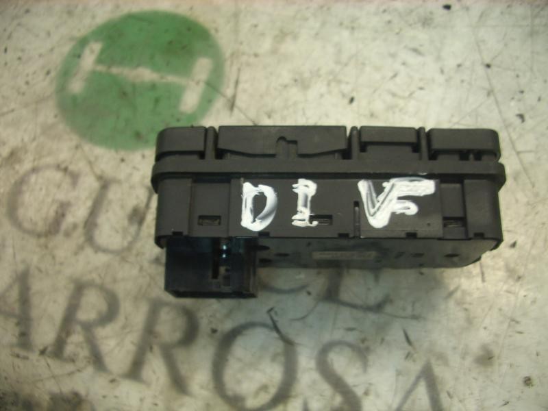 Recambio de mando elevalunas delantero izquierdo para opel vectra c berlina comfort referencia OEM IAM   