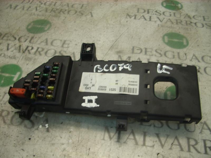 Recambio de caja reles / fusibles para opel vectra c berlina comfort referencia OEM IAM   