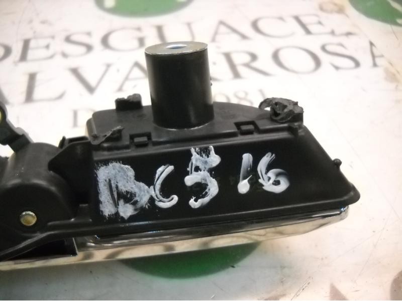 Recambio de maneta interior trasera derecha para opel astra h berlina essentia referencia OEM IAM   