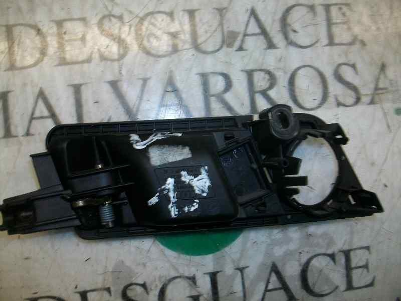 Recambio de maneta interior delantera derecha para audi a2 (8z) 1.4 16v referencia OEM IAM   