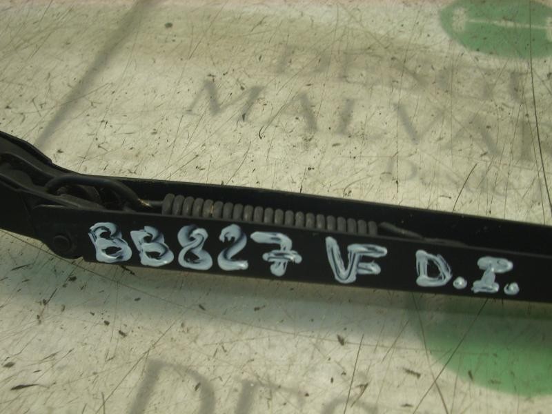 Recambio de brazo limpia delantero izquierdo para citroën c2 furio referencia OEM IAM   