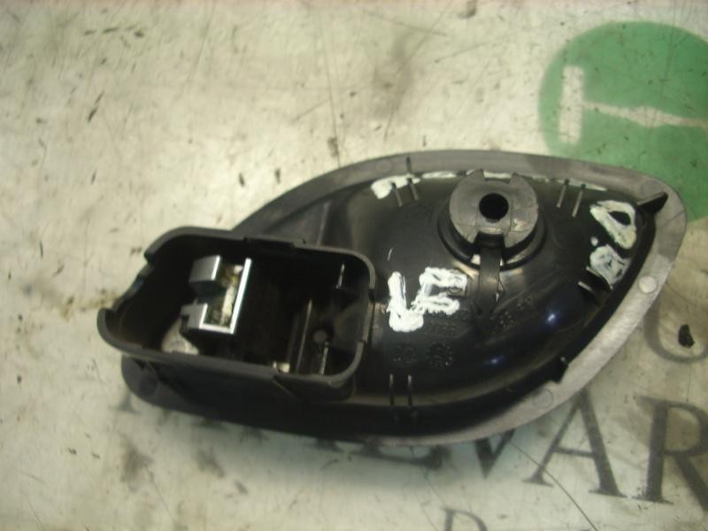 Recambio de maneta interior delantera derecha para renault laguna ii (bg0) authentique referencia OEM IAM   