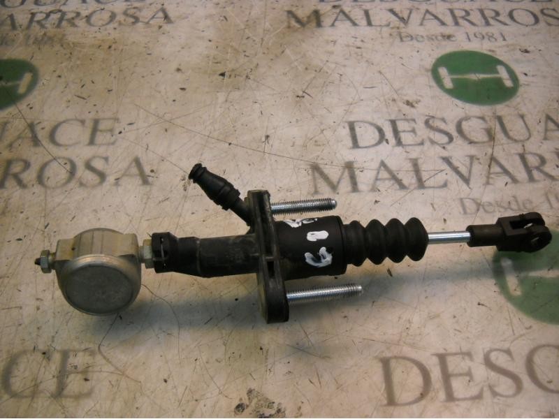 Recambio de bomba embrague para opel astra h berlina cosmo referencia OEM IAM   
