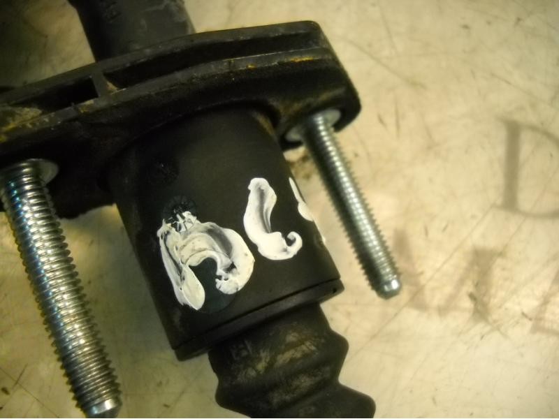 Recambio de bomba embrague para opel astra h berlina cosmo referencia OEM IAM   