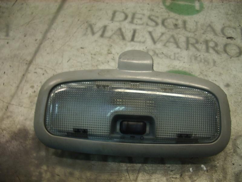 Recambio de piloto interior para ford fiesta (cbk) ghia referencia OEM IAM   