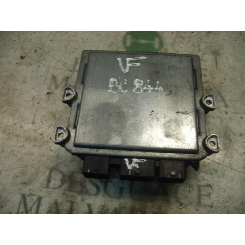 Recambio de centralita motor uce para ford fiesta (cbk) ghia referencia OEM IAM   