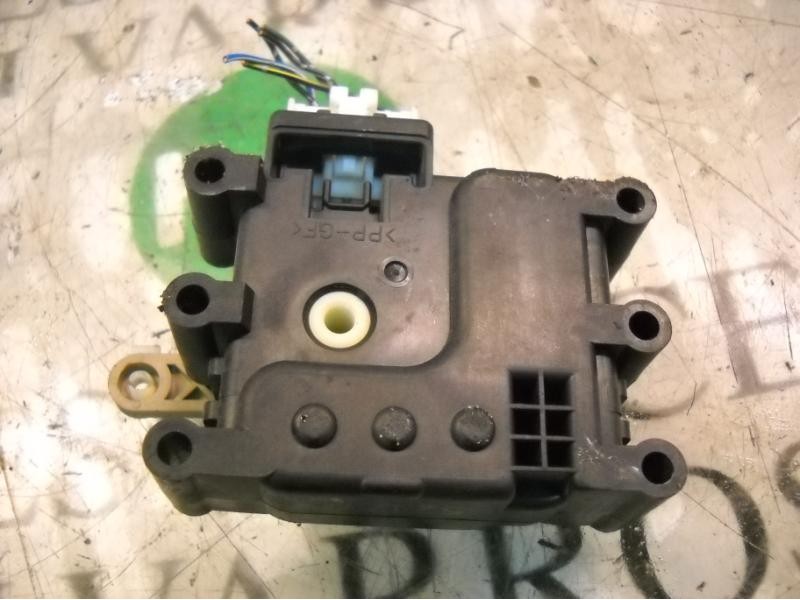 Recambio de motor electrico para mazda 3 berlina (bk) 1.6 crdt active referencia OEM IAM   
