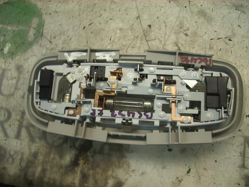 Recambio de piloto interior para ford focus c-max (cap) ghia (d) referencia OEM IAM   