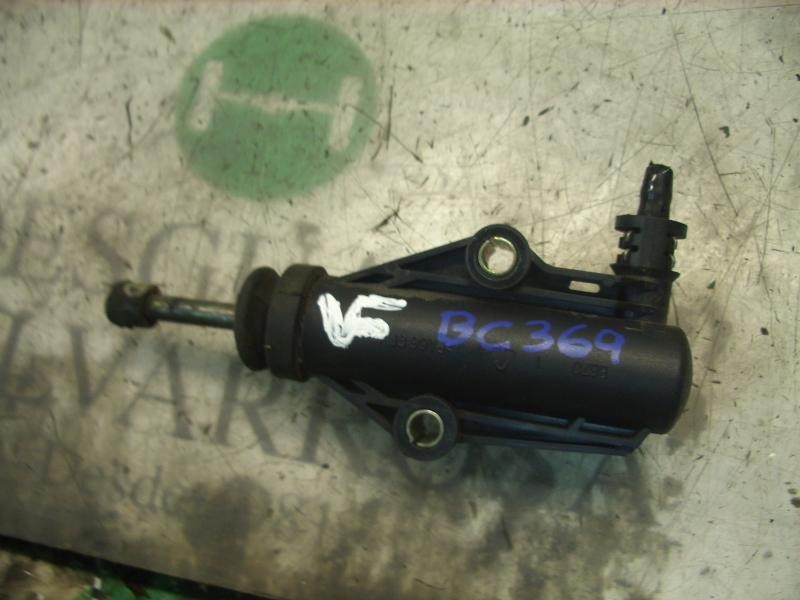 Recambio de bombin embrague para fiat stilo (192) 1.6 16v dynamic referencia OEM IAM   