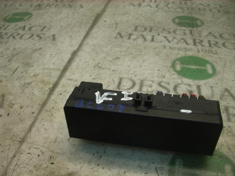 Recambio de caja reles / fusibles para mercedes-benz clase e (w210) berlina 320 (210.065) referencia OEM IAM   
