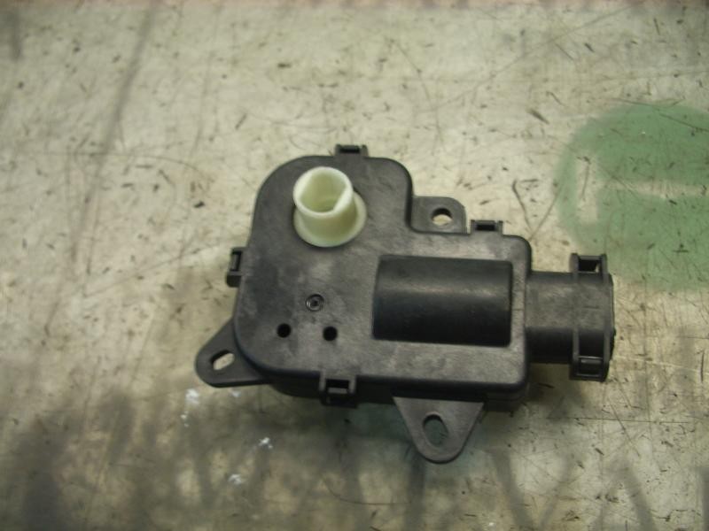 Recambio de motor electrico para jeep gr.cherokee (wj/wg) 2.7 crd limited referencia OEM IAM   