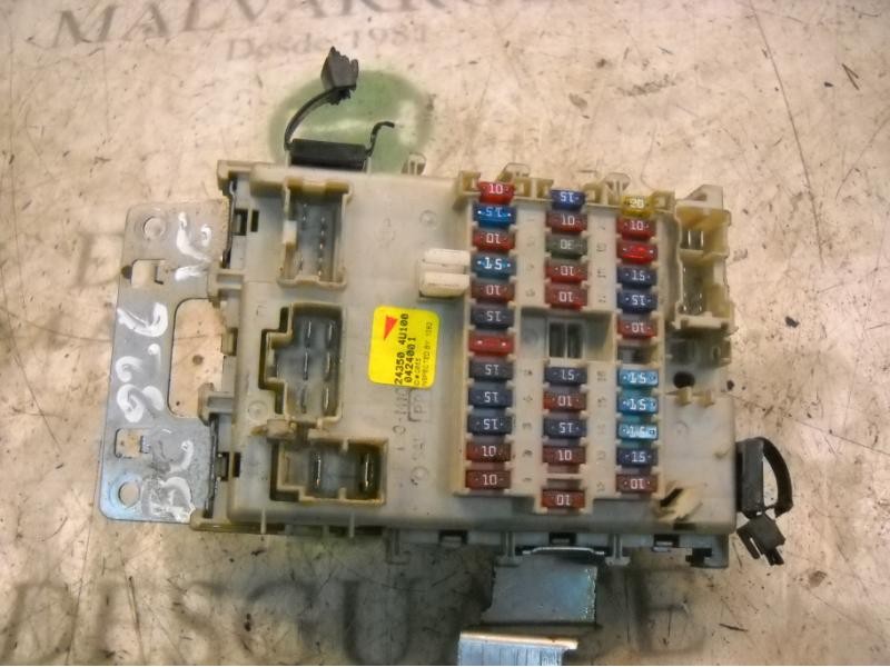 Recambio de caja reles / fusibles para nissan almera tino (v10m) comfort referencia OEM IAM   