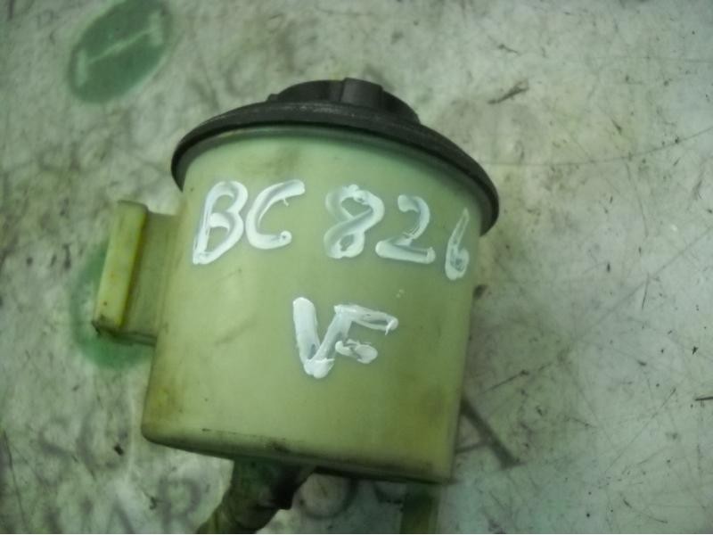 Recambio de deposito servo para nissan almera tino (v10m) comfort referencia OEM IAM   