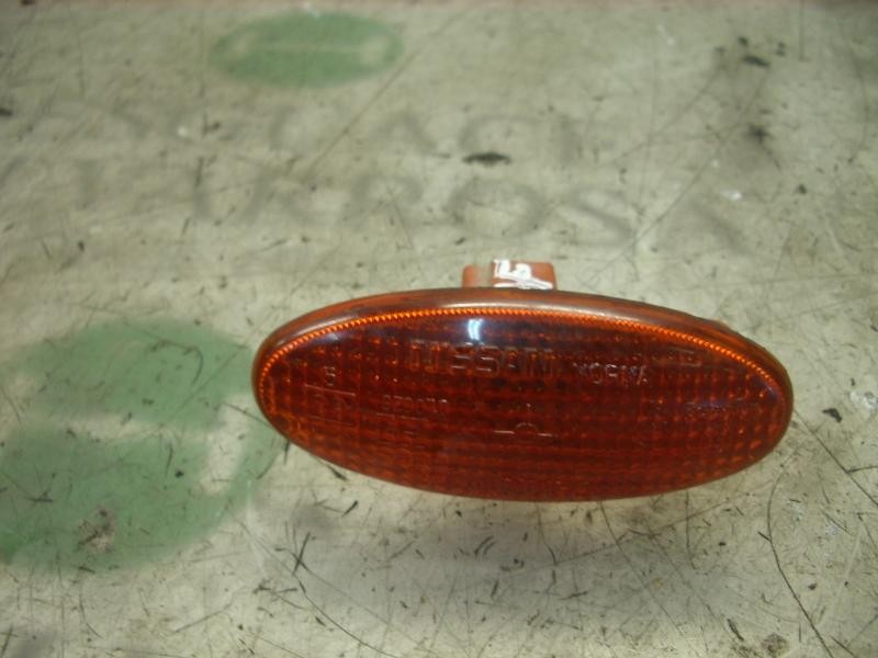 Recambio de piloto lateral izquierdo para nissan almera tino (v10m) comfort referencia OEM IAM 26160BU100  