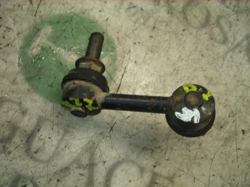 Recambio de tirante delantero izquierdo para nissan almera tino (v10m) comfort referencia OEM IAM 546684U000  