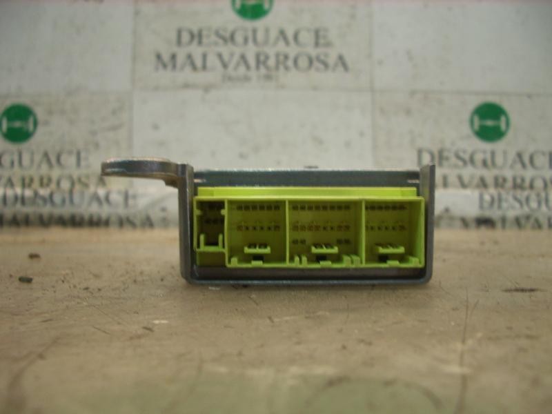 Recambio de centralita airbag para nissan almera tino (v10m) comfort referencia OEM IAM 988204U425 0285001360 0285001360
