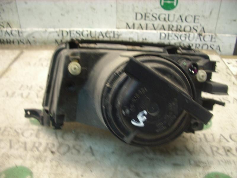 Recambio de faro derecho para audi 100 berlina (c4) 2.3 referencia OEM IAM   
