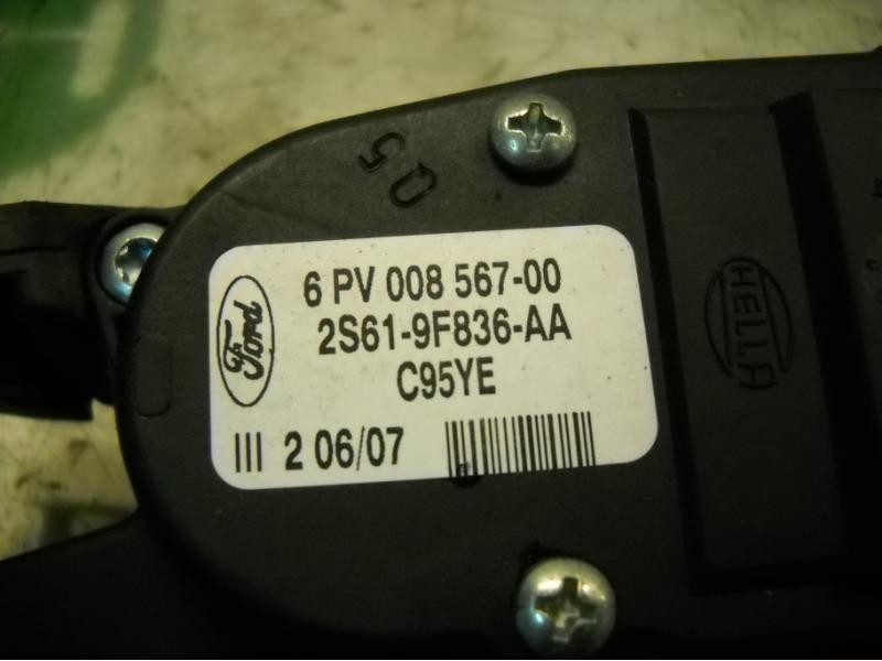 Recambio de potenciometro pedal para ford fiesta (cbk) fun referencia OEM IAM   