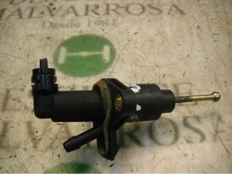 Recambio de bomba embrague para volkswagen polo (9n3) edition referencia OEM IAM   