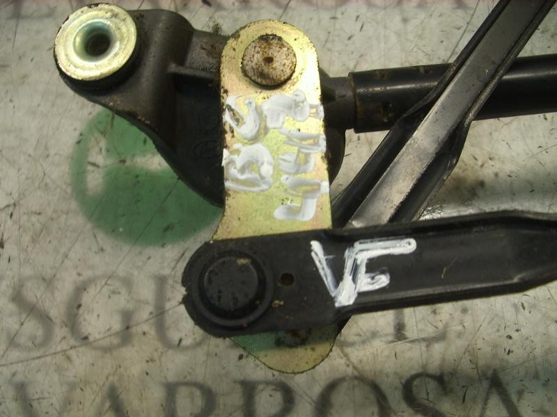 Recambio de articulacion limpia delantero para hyundai getz (tb) 1.3 gls edition-plus referencia OEM IAM 981201C001  