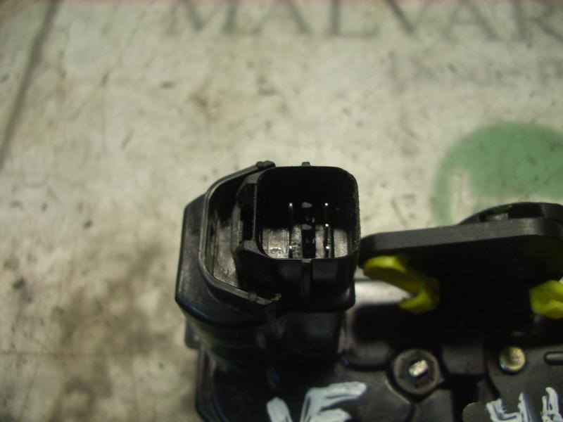 Recambio de cerradura puerta delantera derecha para hyundai getz (tb) 1.3 gls edition-plus referencia OEM IAM 813201C222  