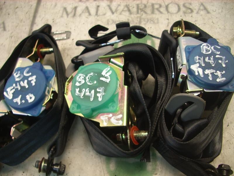 Recambio de cinturon seguridad trasero para hyundai getz (tb) 1.3 gls edition-plus referencia OEM IAM 898101C080WK  