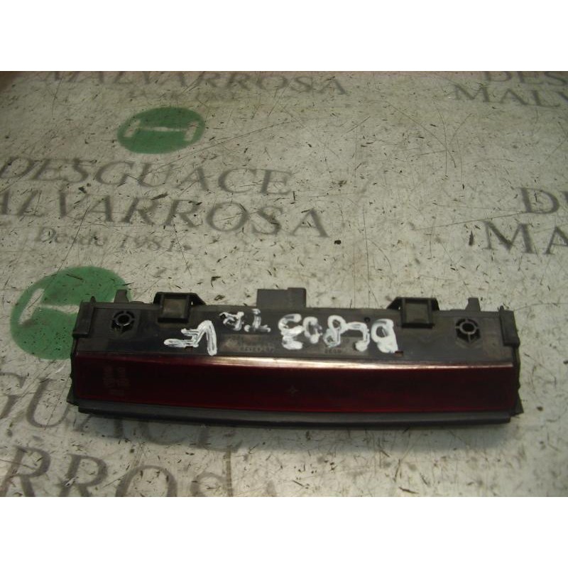 Recambio de piloto trasero central para alfa romeo 147 (190) 1.6 ts 105 distinctive referencia OEM IAM   