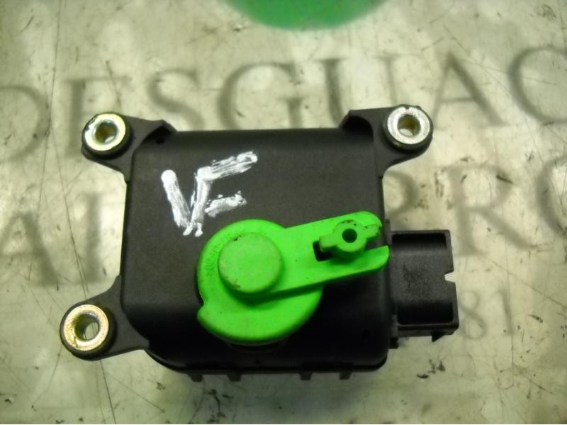 Recambio de motor apertura trampillas climatizador para volkswagen golf iv berlina (1j1) básico referencia OEM IAM   