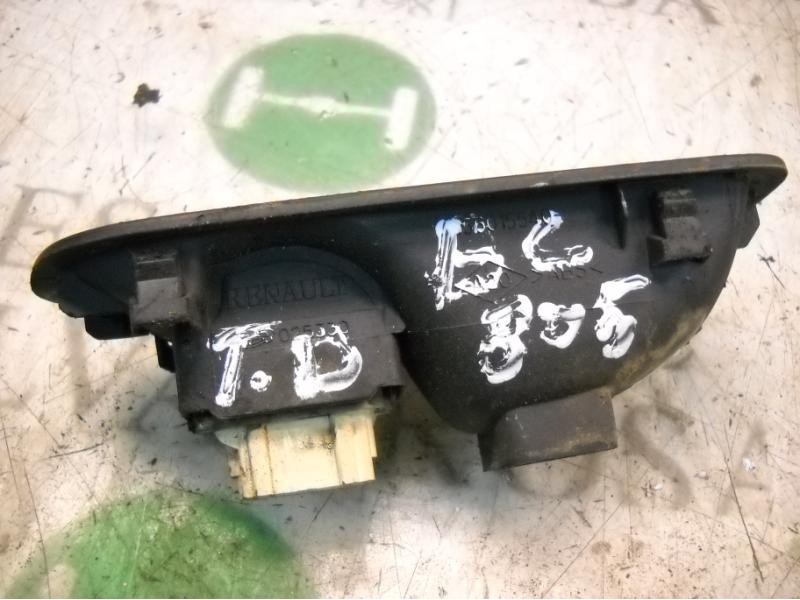 Recambio de mando elevalunas trasero derecho para renault megane ii berlina 5p authentique referencia OEM IAM   