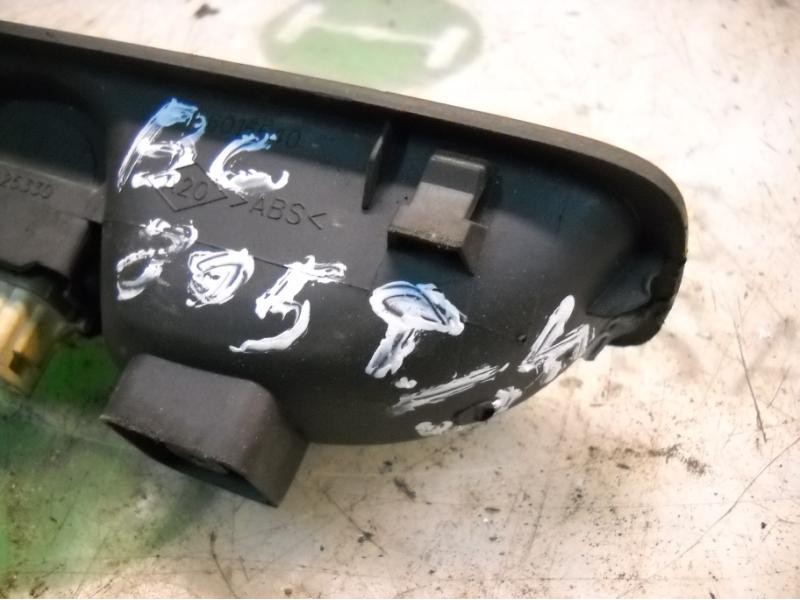 Recambio de mando elevalunas trasero izquierdo para renault megane ii berlina 5p authentique referencia OEM IAM   